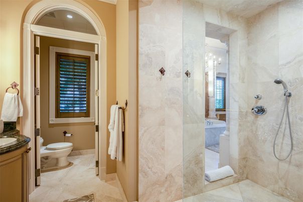 Bathroom, Interior, Recessed Lighting