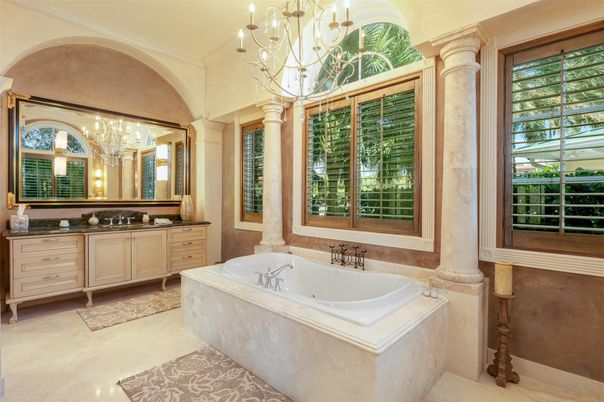 Bathroom, Chandelier, Interior