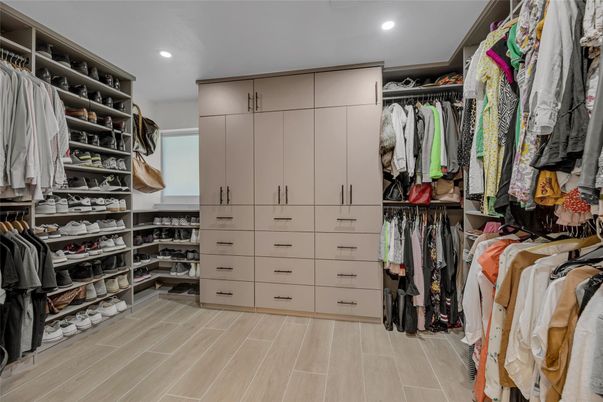 Interior, Recessed Lighting, Walk-in Closets, Wood Texture Flooring