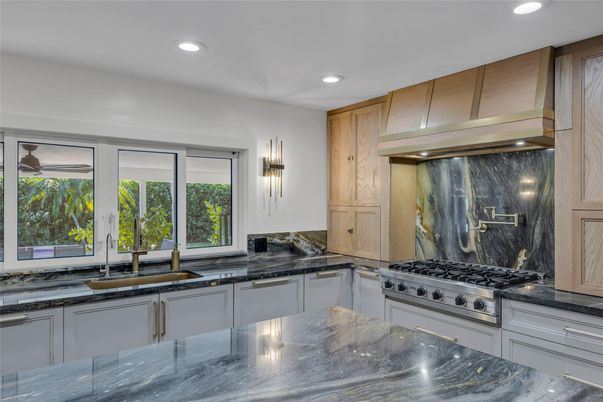 Interior, Kitchen, Recessed Lighting
