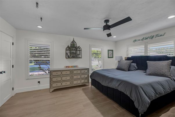 Bedroom, Interior, Recessed Lighting, Wood Texture Flooring