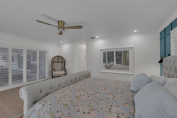 Bedroom, Interior, Recessed Lighting, Wood Texture Flooring