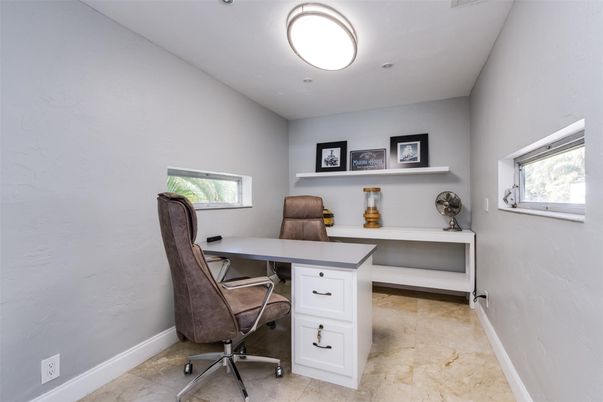 Home Office, Interior, Recessed Lighting