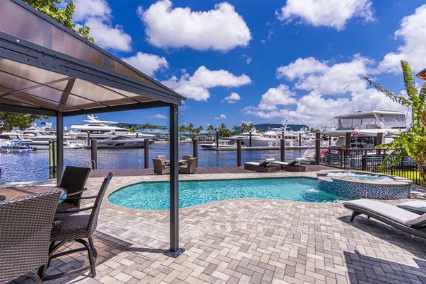 Exterior, Pool, Water