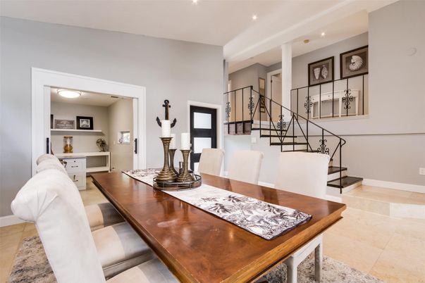 Dining room, Interior, Recessed Lighting