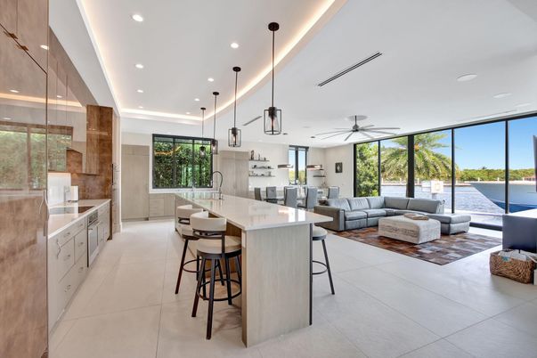 Interior, Kitchen, Living room, Pendant Lights, Recessed Lighting, Water