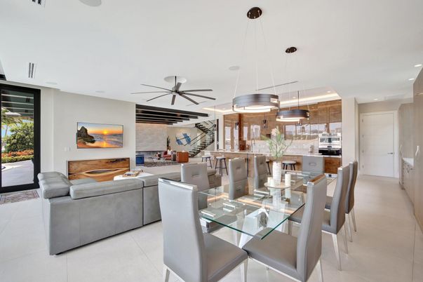 Dining room, Interior, Kitchen, Living room, Pendant Lights, Recessed Lighting, Stainless Steel Appliances
