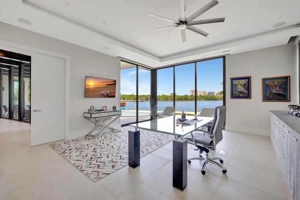 Home Office, Interior, Recessed Lighting, Water