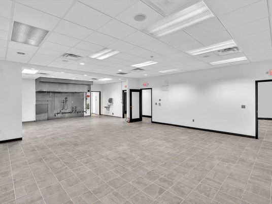 Empty room, Interior, Recessed Lighting