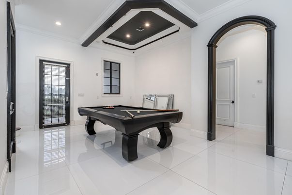 Billiard Table, Game Room, Interior, Recessed Lighting