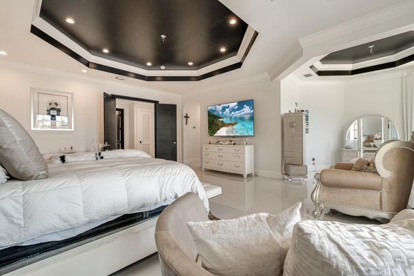 Bedroom, Interior, Recessed Lighting