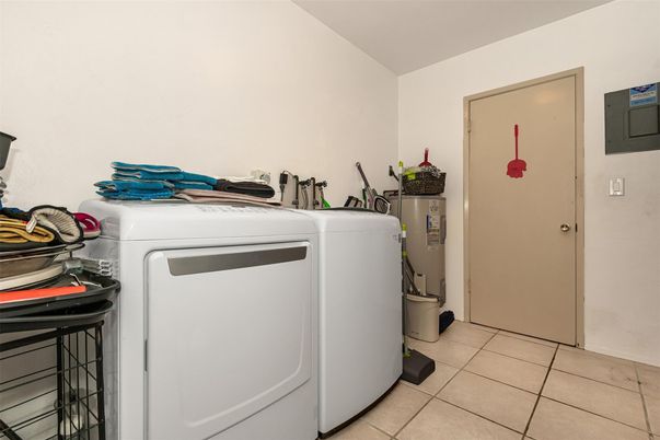 Interior, Washer