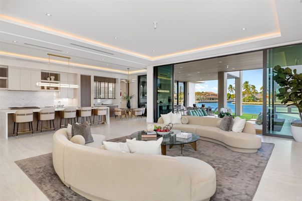 Dining room, Interior, Kitchen, Living room, Marble Walls, Pendant Lights, Recessed Lighting, Water
