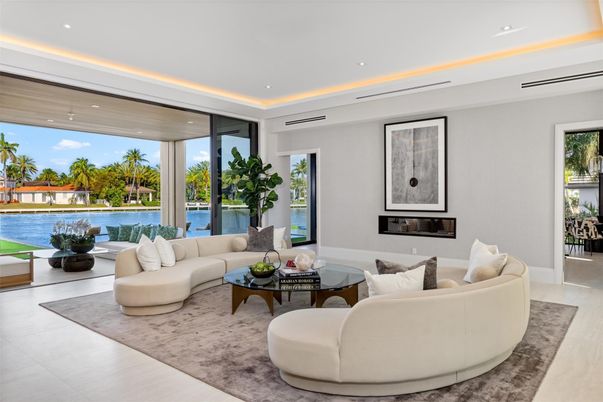 Fireplace, Interior, Living room, Recessed Lighting, Water