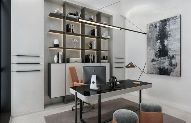Home Office, Interior