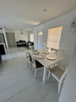 Dining room, Interior