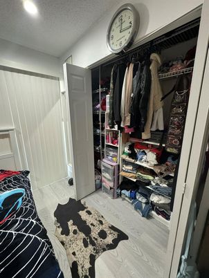 Interior, Recessed Lighting, Walk-in Closets, Wood Texture Flooring