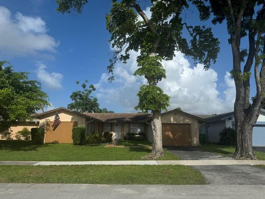 Attached, Backyard, Exterior, Facade, Ranch