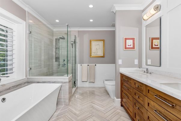 Bathroom, Dual Sink Vanities, Free Standing Baths, Glass Shower, Interior, Recessed Lighting