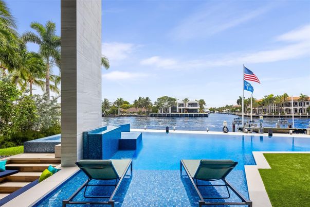 Exterior, Lake, Pool