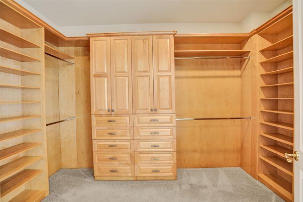 Interior, Walk-in Closets