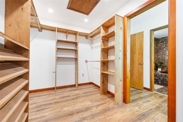 Interior, Recessed Lighting, Walk-in Closets, Wood Texture Flooring
