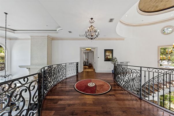 Chandelier, Interior, Recessed Lighting, Wood Texture Flooring
