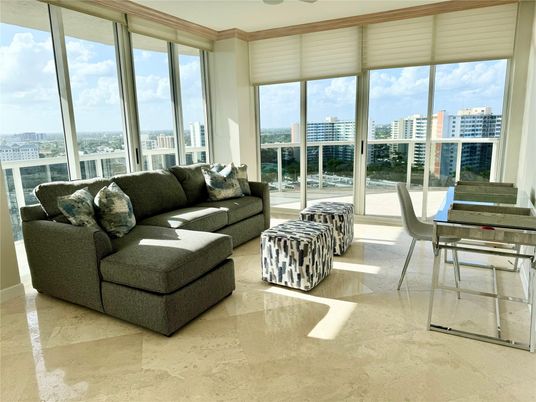 Interior, Living room, Sun Room, Water