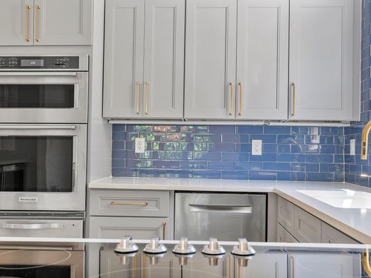 Interior, Kitchen, Stainless Steel Appliances