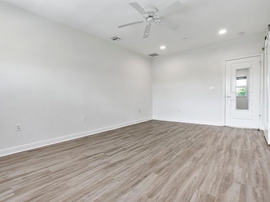 Empty room, Interior, Recessed Lighting, Wood Texture Flooring