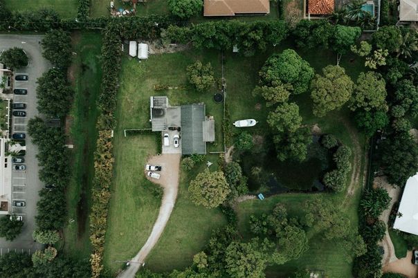 Exterior, Drone