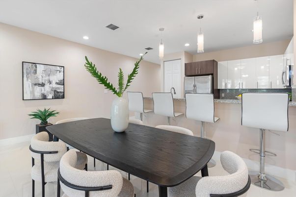 Dining room, Interior, Kitchen, Pendant Lights, Recessed Lighting