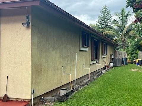 Backyard, Exterior