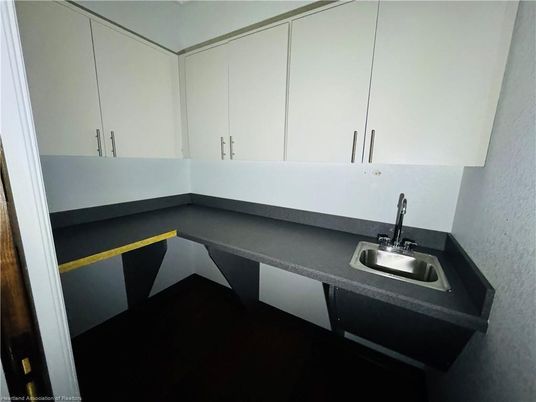 DE Listing image placeholder