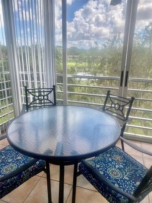 Dining room, Interior, Sun Room