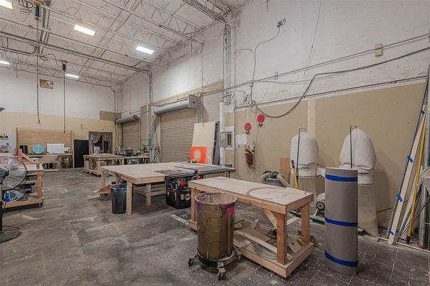 Game Room, Interior