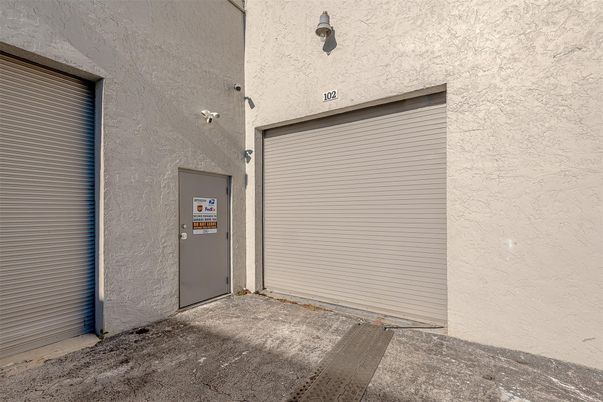 DE Listing image placeholder