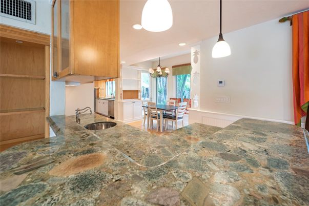 Chandelier, Dining room, Interior, Kitchen, Pendant Lights, Recessed Lighting