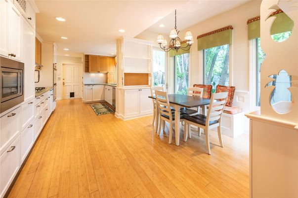 Chandelier, Dining room, Interior, Kitchen, Recessed Lighting, Wood Texture Flooring