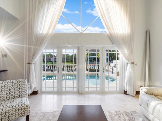 Glass Ceilings, Interior, Sun Room