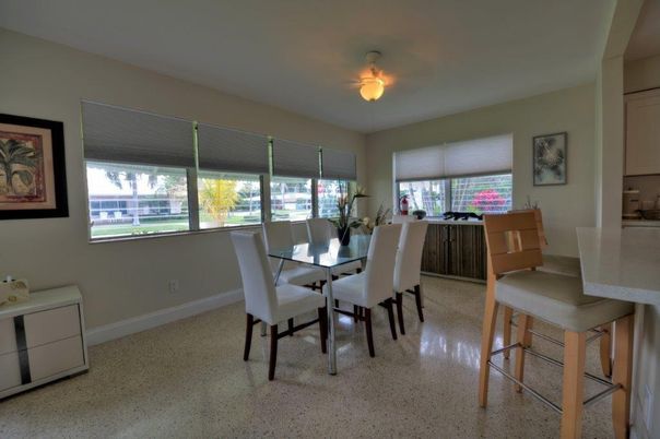 Dining room, Interior