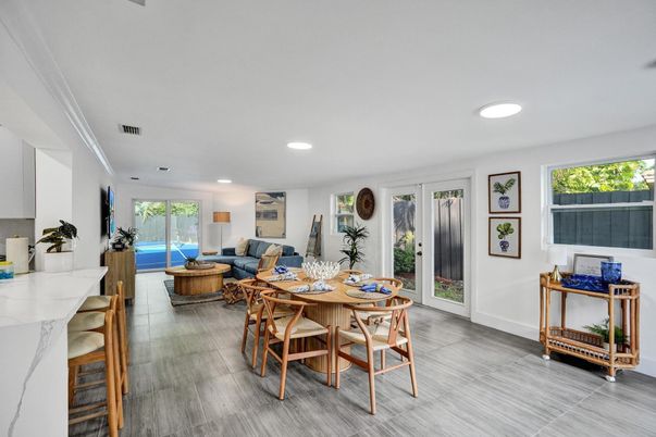 Dining room, Interior, Living room, Recessed Lighting, Wood Texture Flooring