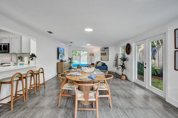 Dining room, Interior, Kitchen, Recessed Lighting