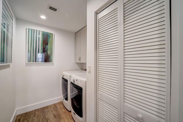 Interior, Recessed Lighting, Utility Closets, Washer, Wood Texture Flooring