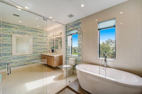 Bathroom, Free Standing Baths, Glass Shower, Interior, Recessed Lighting