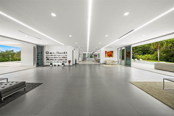 Interior, Recessed Lighting