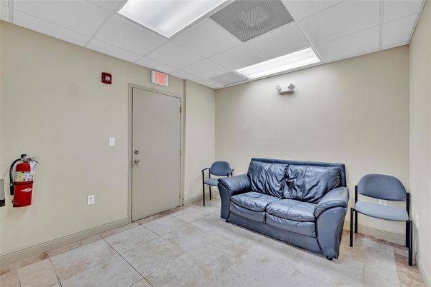 Elevator, Interior