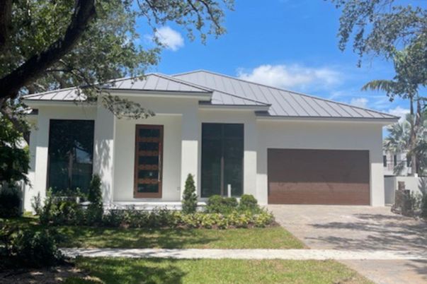 Attached, Exterior, Facade, Modern
