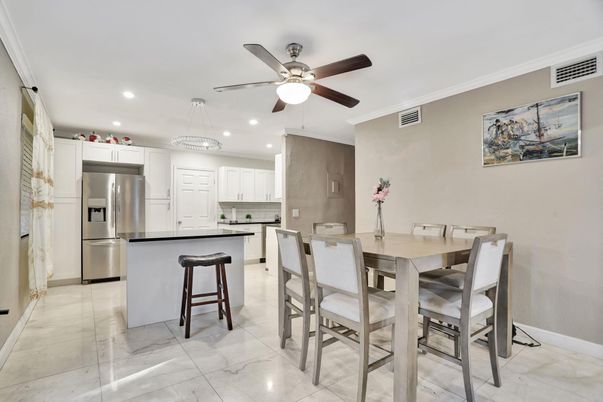 Dining room, Interior, Kitchen, Marble, Recessed Lighting, Stainless Steel Appliances