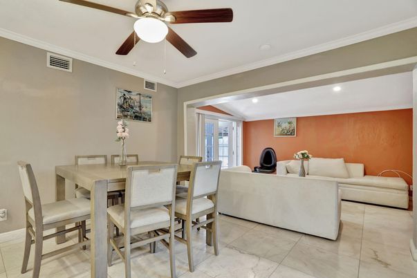 Dining room, Interior, Living room, Marble, Recessed Lighting